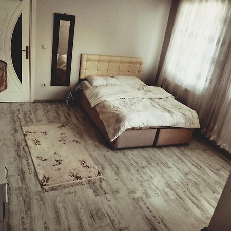 Orman Villa Hotel Is 6 Minutes From The Airport Arnavutkoy エクステリア 写真